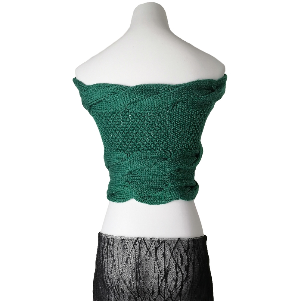 🌲 green off-the-shoulder cropped sweater, also be used as a scarf